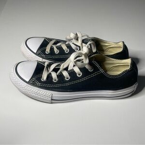 CONVERSE ALL-STAR CHUCK TAYLOR LOW-TOP SNEAKERS YOUTH SIZE 1 BLACK UNISEX